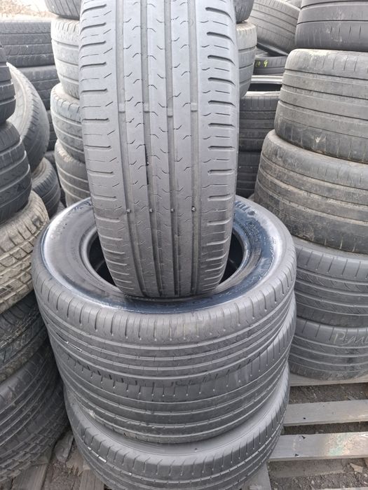 Vand set 4 anvelope 215 60 16 continental de vara bune