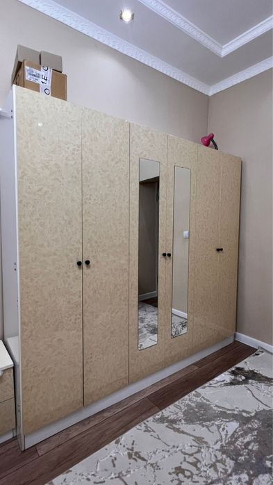 Спальный гарнитур б/у