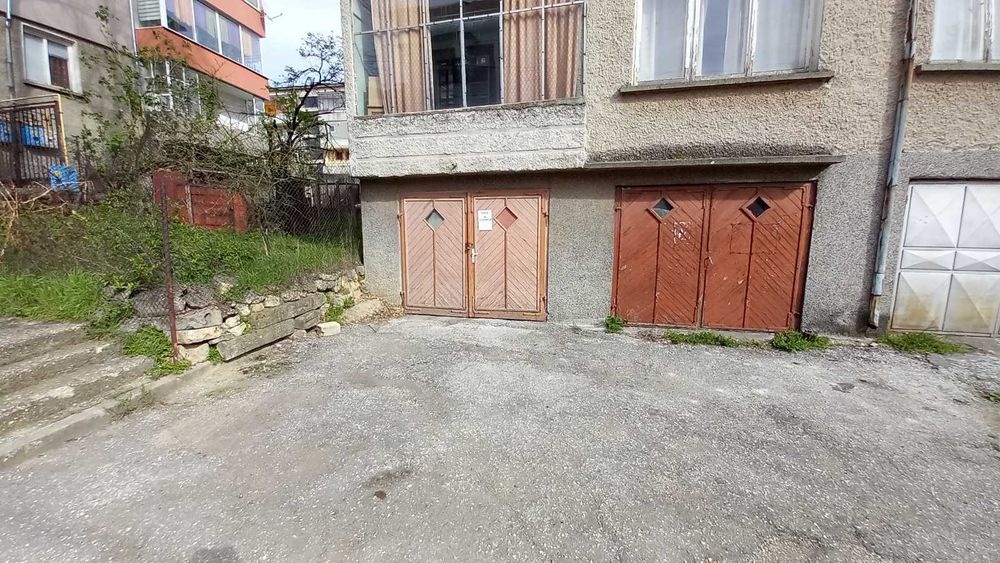 Продава се Многостаен апартамент в Разград, Варош - 104 кв.м за 1226 €/кв.м - Снимка #17