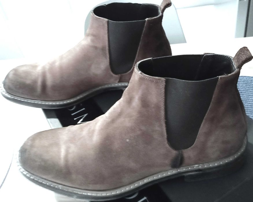 Ghete cu elastic, nr.42, din piele intoarsa maro, Italia