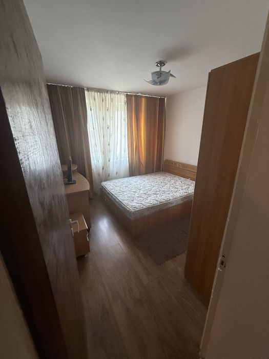 Propietar vand apartament 3 camere – Zona Crangasi.