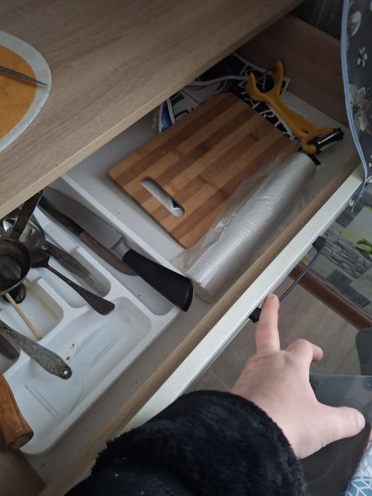 Продам кухонный шкаф