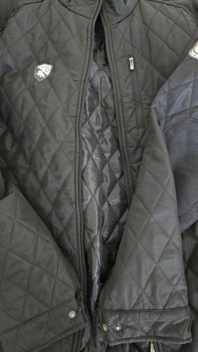 Продам новую ветровку