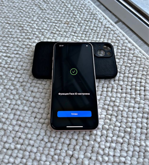  iPhone 13/256GB/без ремонта 