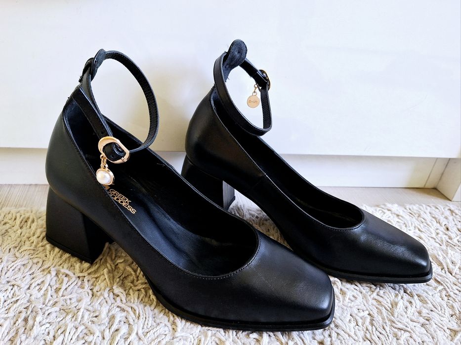 Обувки Greek Goddess естествена кожа