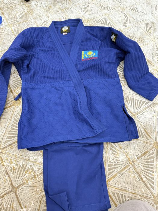 Кимоно для дзюдо