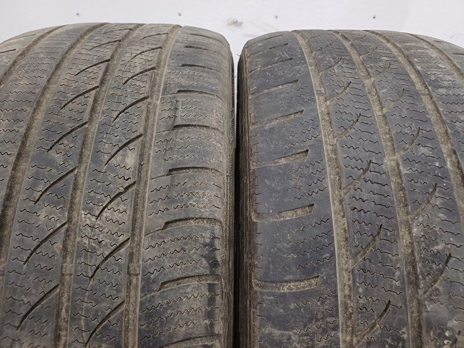 Шины 245/45 R18 Minerva пара.
