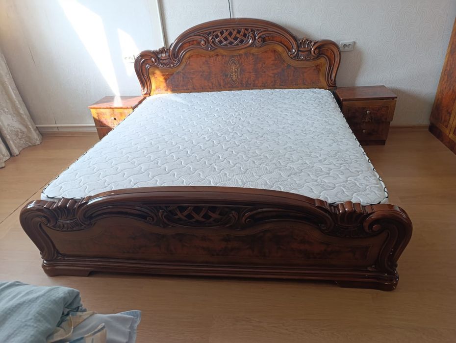 Спальный гарнитур (6 предметов)