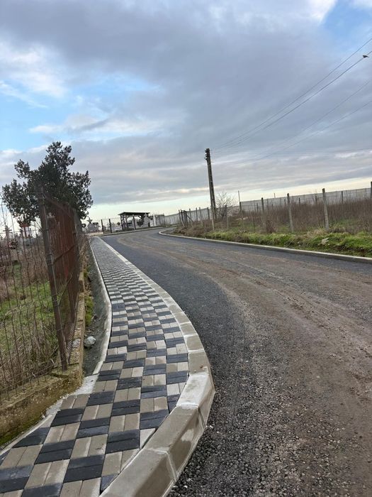 Casa+teren de vanzare Valea Dacilor