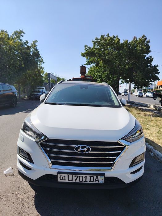Huyundai tucson full 2020
