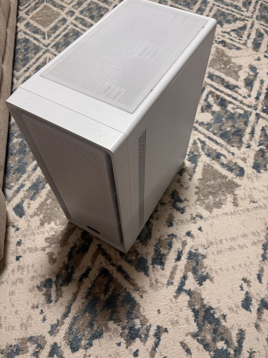 СРОЧНО!! Продам компьютер i5 14400f rtx5060