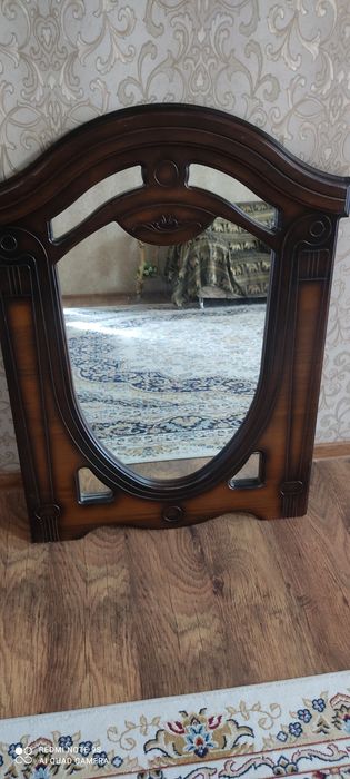Зеркало новое е пользованое