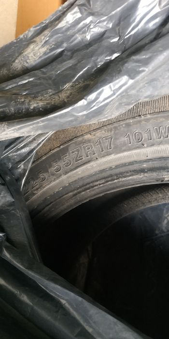 Резина 225/55 R17