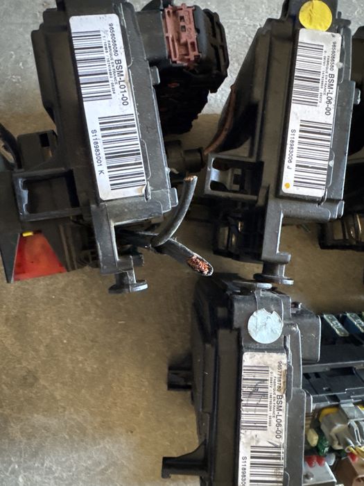 Бушониер бушонно табло БСМ Пежо Ситроен/ BSM Peugeot Citroen