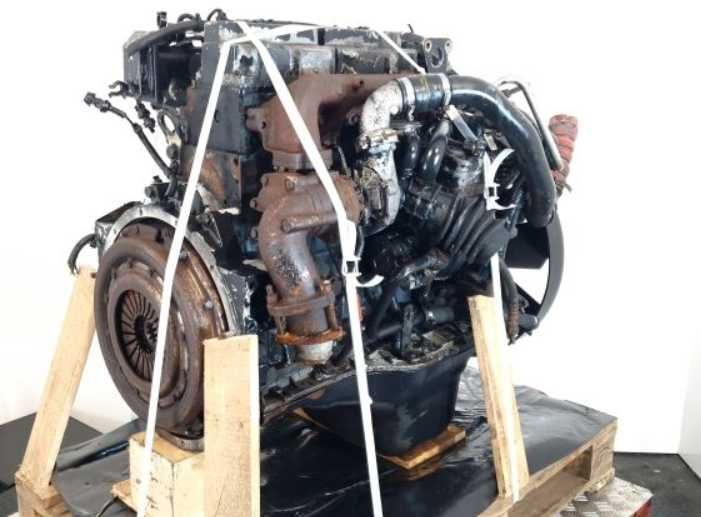 Motor complet pt camioane MAN D0824 LFL01 - Piese de motor MAN
