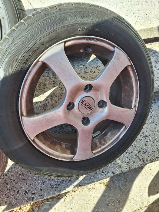 Джанти DOTZ 15 4x114.3 с гуми Sumitomo 185/60/15