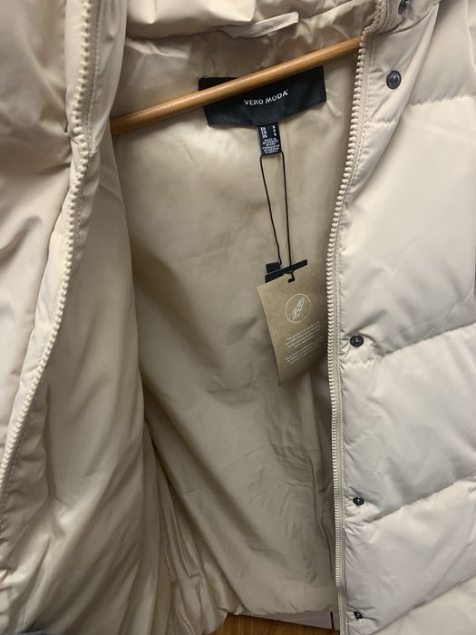 geaca cu eticheta VERO MODA