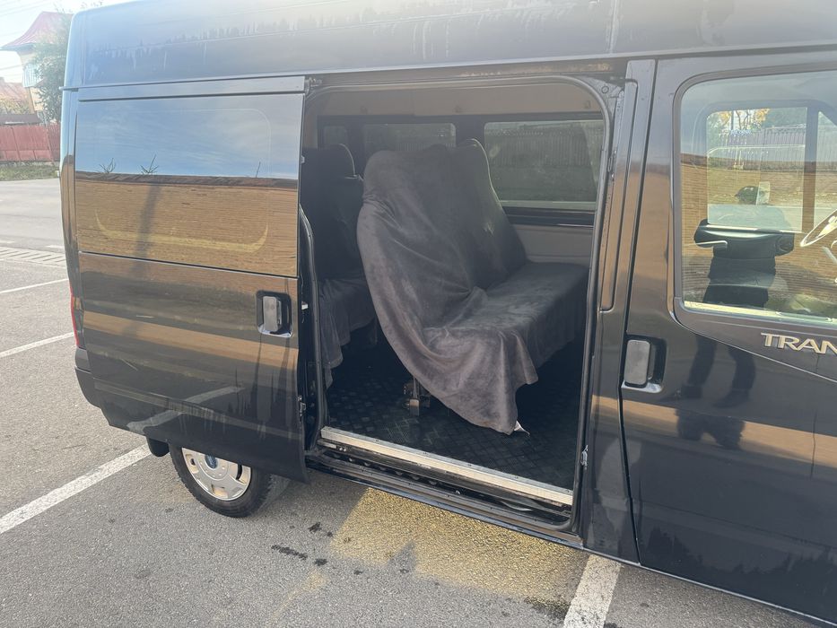 Ford transit 8+1 locuri