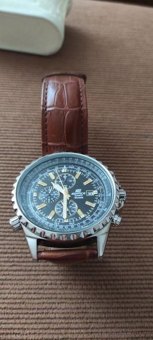 Ceas Casio Edifice EF-527L chronograph & tachymeter