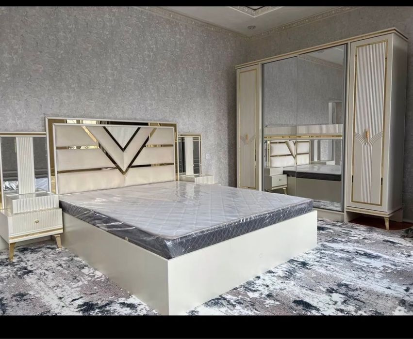 Спалный гарнитур