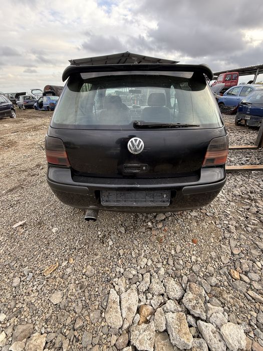 Голф 4 1.9 TDI  81 kW (110 к.с.) на части