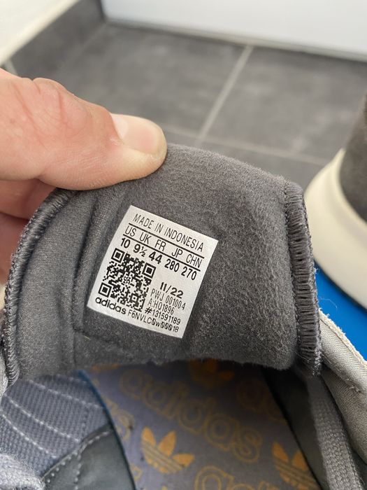 Маратонки Adidas