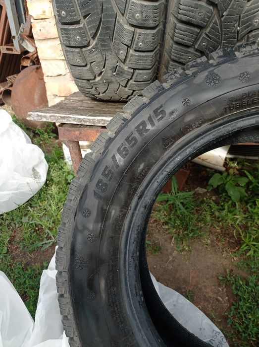 Продам шины 185/65/15 зима шипы