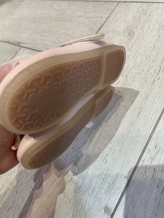 Туфли на девочку