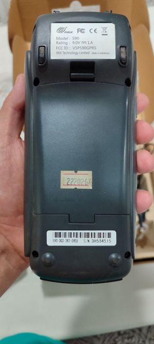 Uzkassa N5 va Uzcard terminal aparatlari sotiladi.  Xolati ideal.