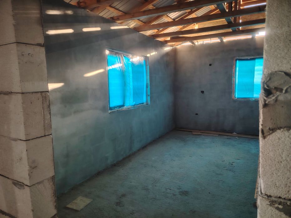 Casa de vanzare 28000 €