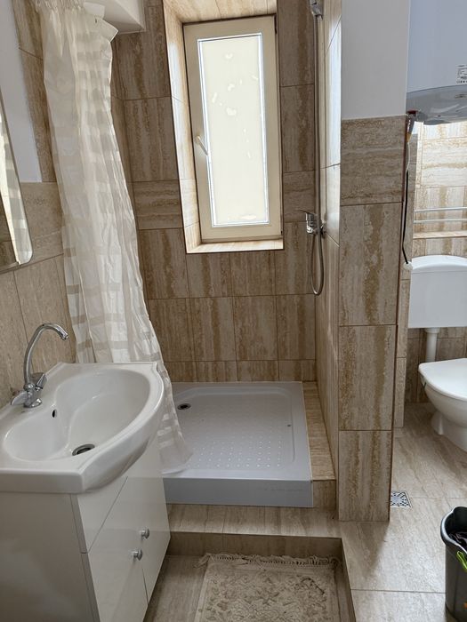 Ofer spre inchiriere