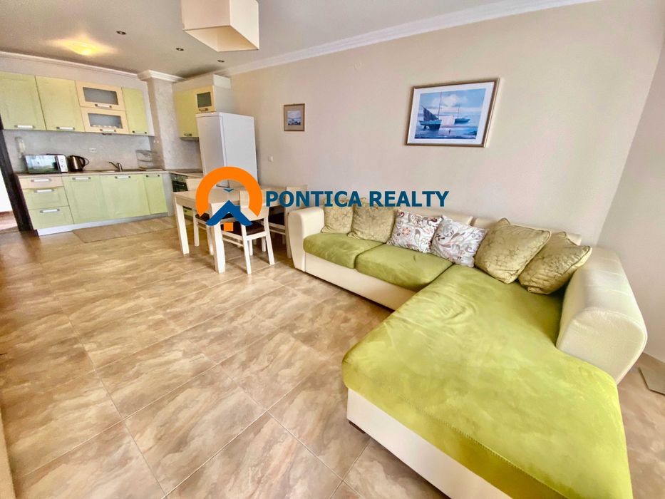 Двустаен на първа линия гледка море в Свети Влас- Манастира