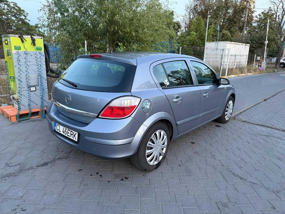 OPEL Astra 2005 — imagine 3