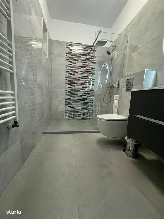 Grup 2 apartamente pivnita zona Centrala