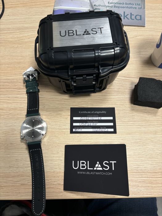 UBlast REF. UBGT46GN часовник
