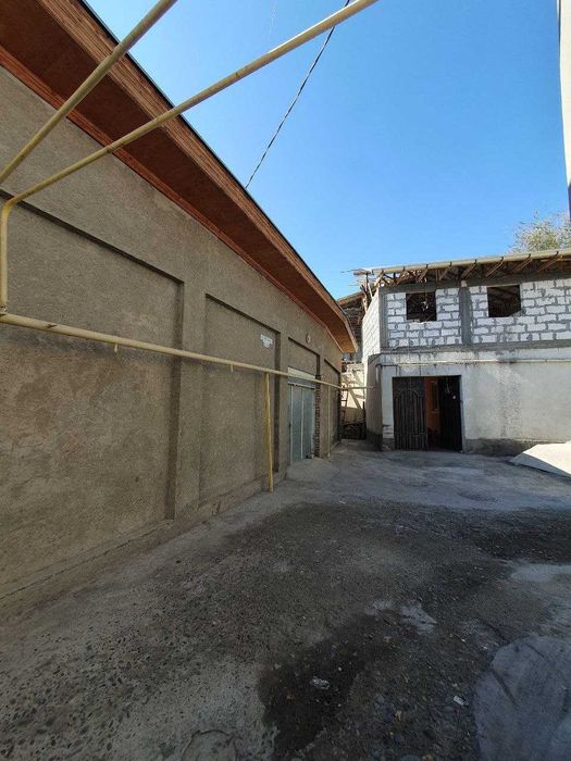 Продается дом под гостиница за Сиябским базаром 4 сотка цена 135000уе