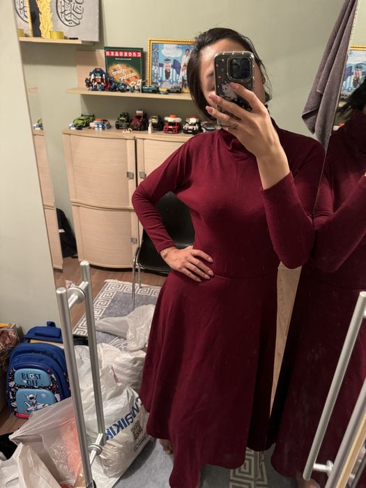 Женская одежада и платья