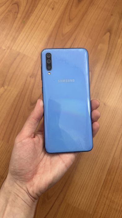 Samsung a50 128GB