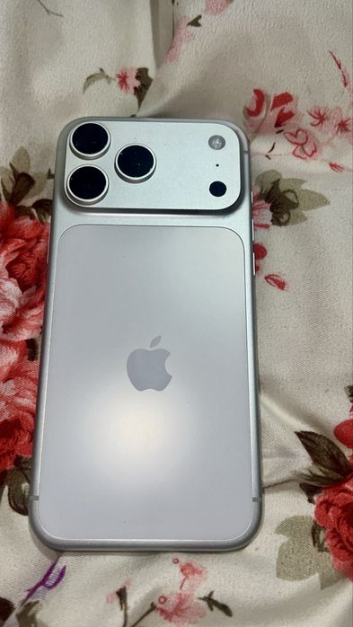 Iphone 17Pro Max 256gb/white