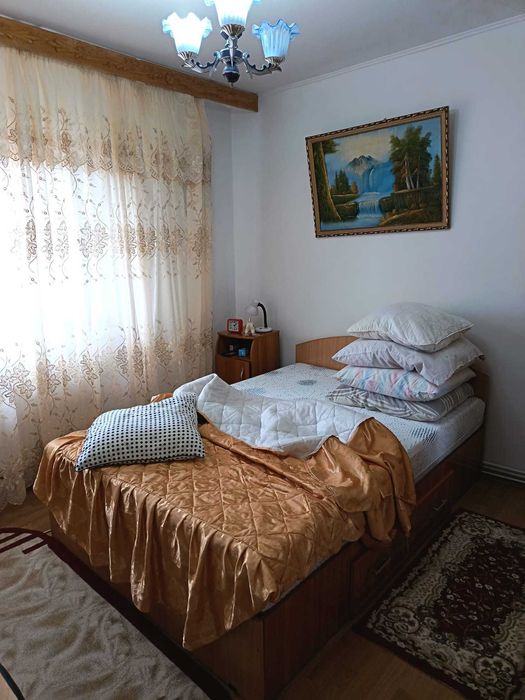 OCAZIE!Vand apart 2 camere D,50mpla Parter CU GRADINA in Galata ap de LIDL