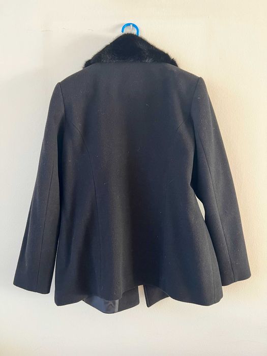 Палто DIKA от естествена вълна