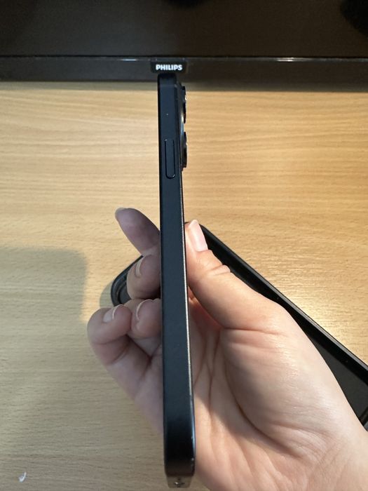 Vand Iphone 15 128gb