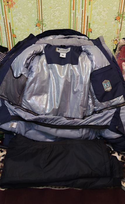 Женский лыжный костюм