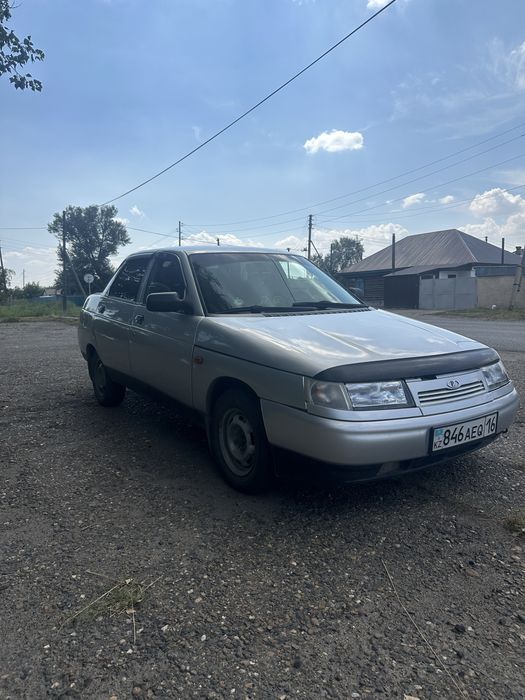 продам автомобиль ваз 2110