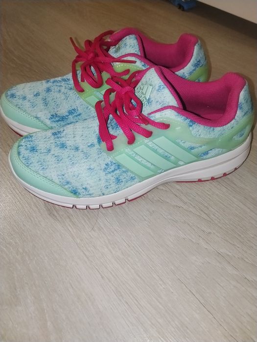 Обувки Adidas, Puma, Nike