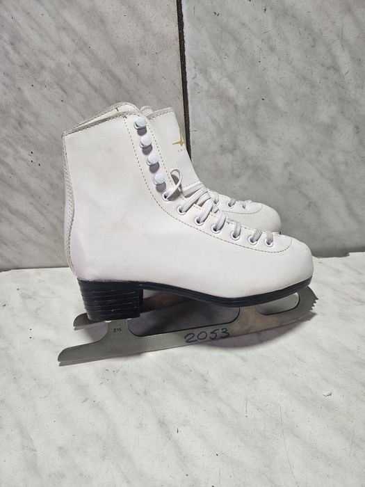 Patine 2053 gheata patinaj artistic American  marime eu 34  ( 22  cm)