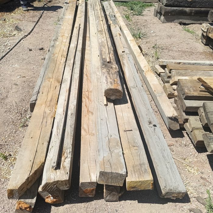 Продам брус и шпалы