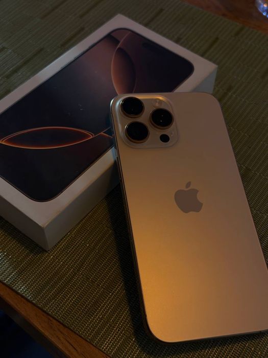 Iphone 16 pro  max Гарантия