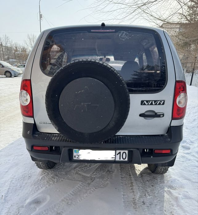 Продам ниву шевролет 2013года