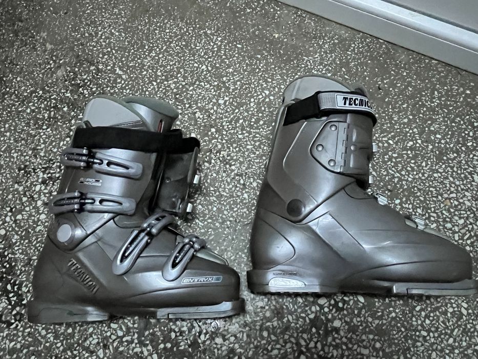 Clapari Ski Tecnica 26-26.5 marime 38.5-39